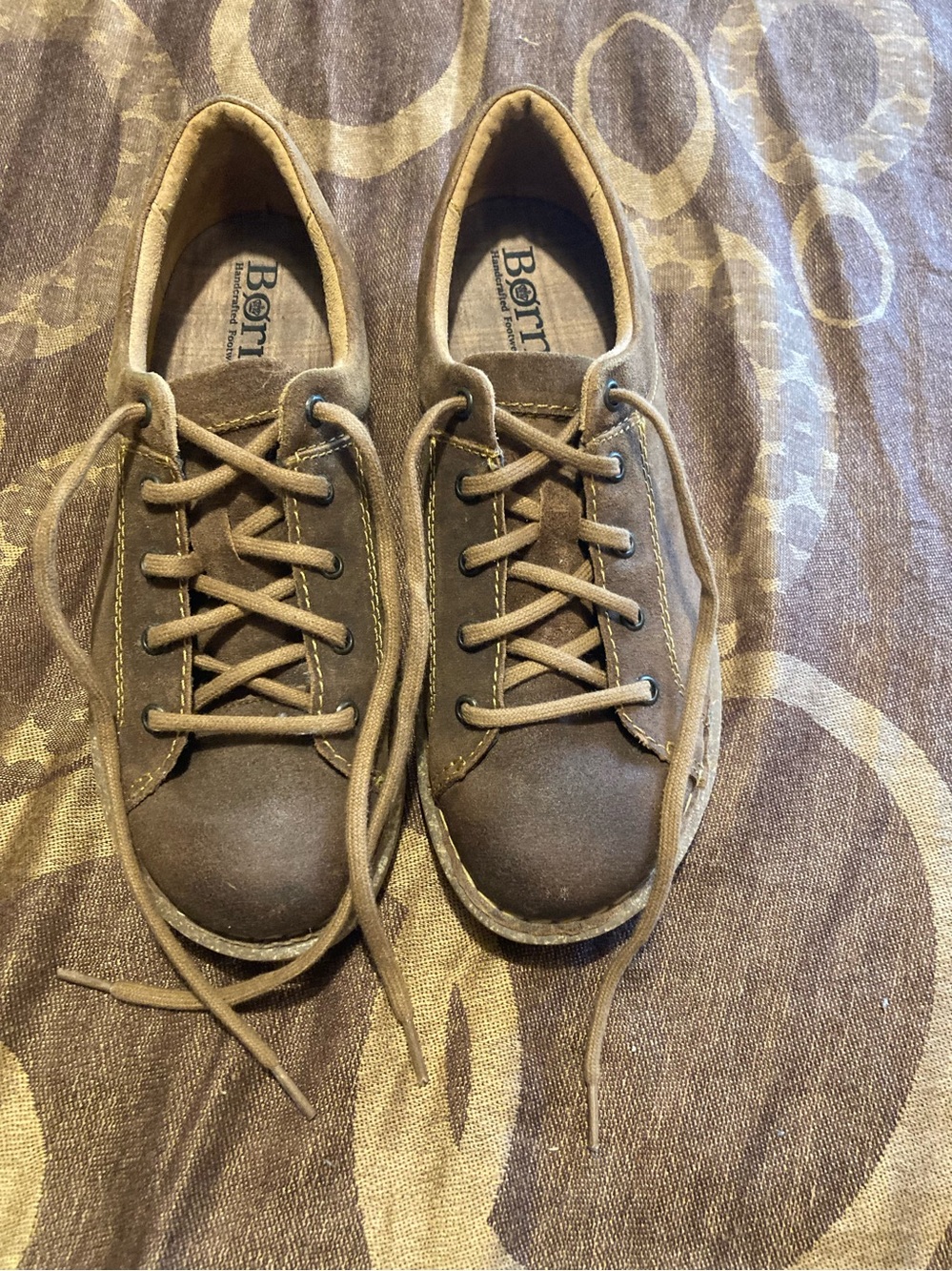 Born Brown Women's Casual Lace-Up Flats